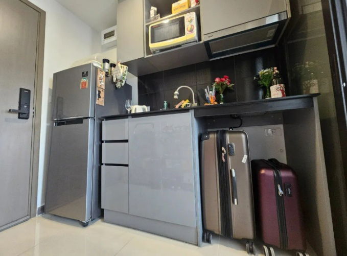 รูป คอนโด กาลิเลโอ รัชดา 32 ชั้น 4 ของครบ 23 ตรม. เพียง 12,000 บาท - รูปที่ 6/8