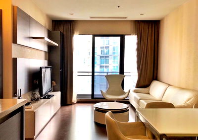 Condos for rent MRT Thailand Cultural Centre : Ivy Ampio | MRT Rama 9 (0.7 km.) ARL Makkasan (1.5 km.)