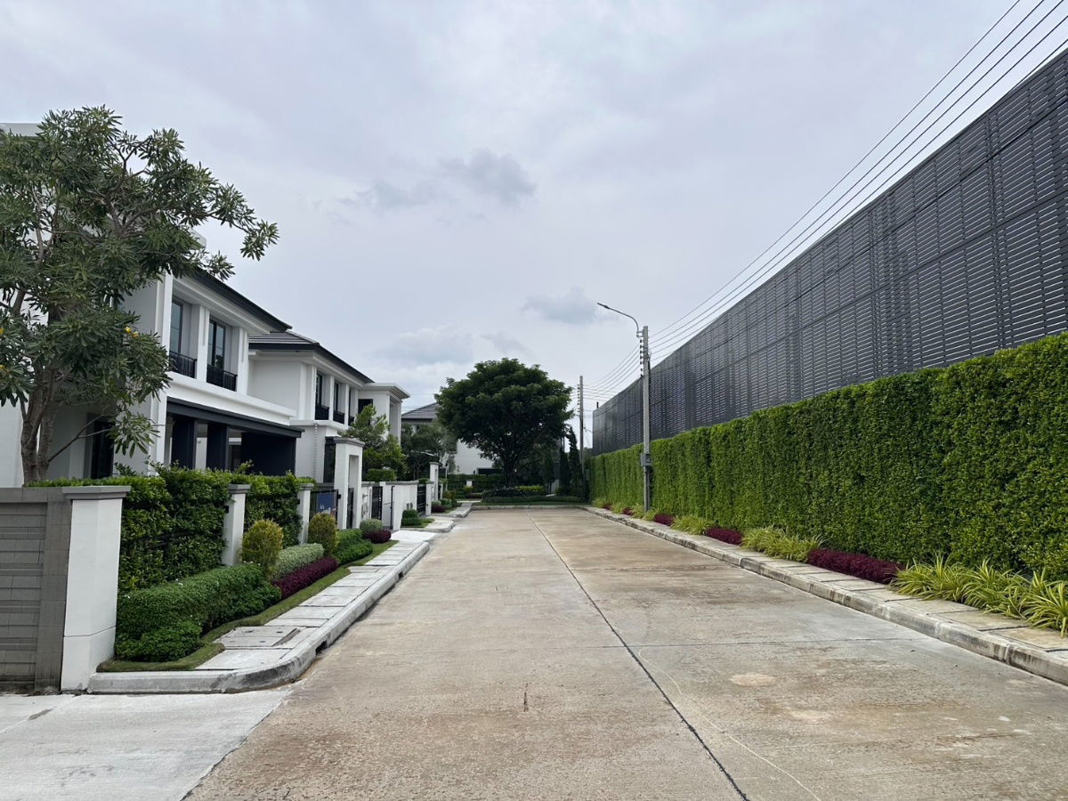 รูป บ้านเดี่ยวทำเลแปลงส่วนตัวเพียง6ครอบครัวใกล้คลับเฮาส์ - รูปที่ 4/33