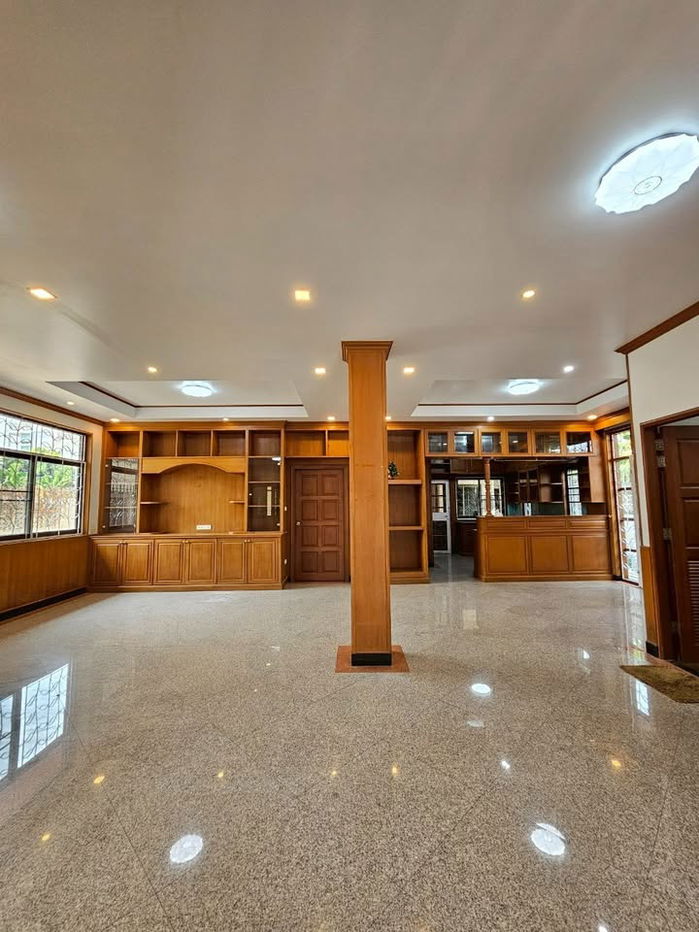 picture House in Ladprao 93 4 bedrooms, for sale - 2/13