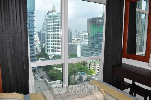 2-BR Condo at Athenee Residence near BTS Phloen Chit (ID 452837)