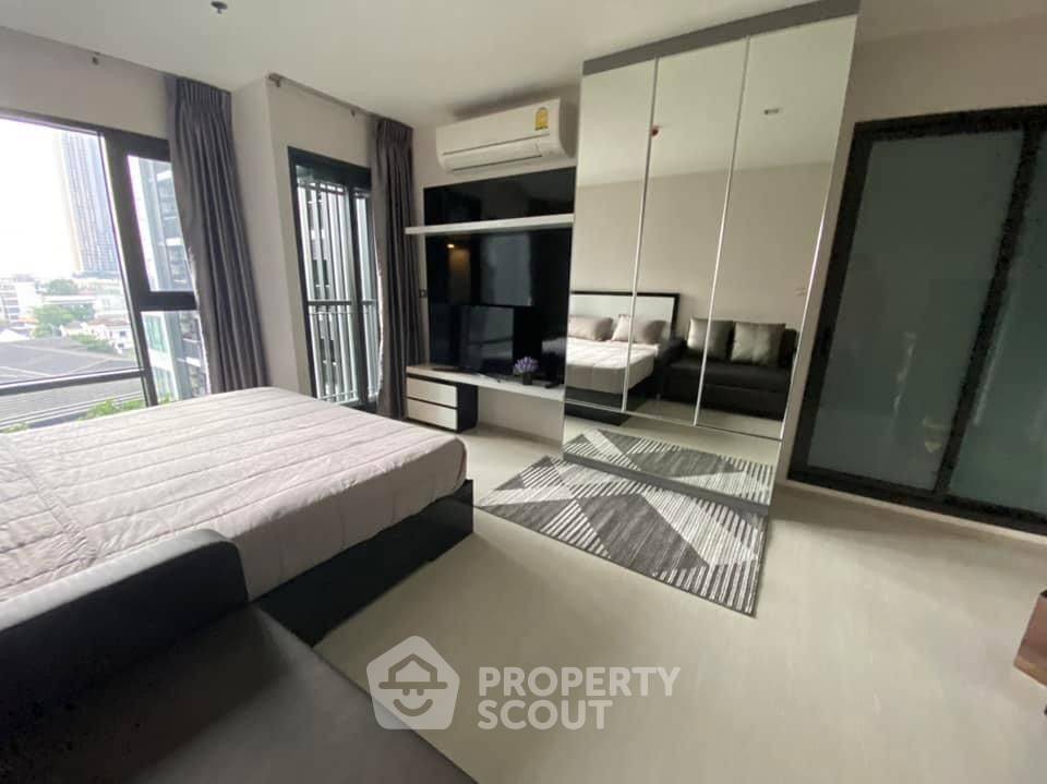 รูป คอนโด 1-ห้องนอน ที่ ริทึ่ม สุขุมวิท 36-38 ใกล้ BTS ทองหล่อ (ID 985469) - รูปที่ 1/3
