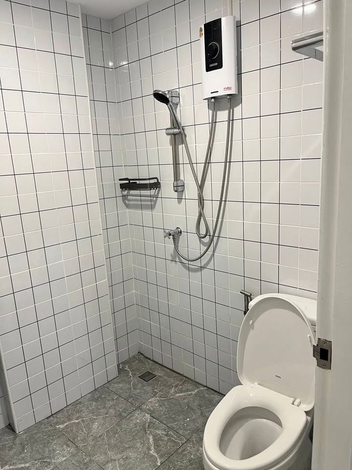 picture Condo for Rent at Dynasty Complex (C6807069) - 5/11