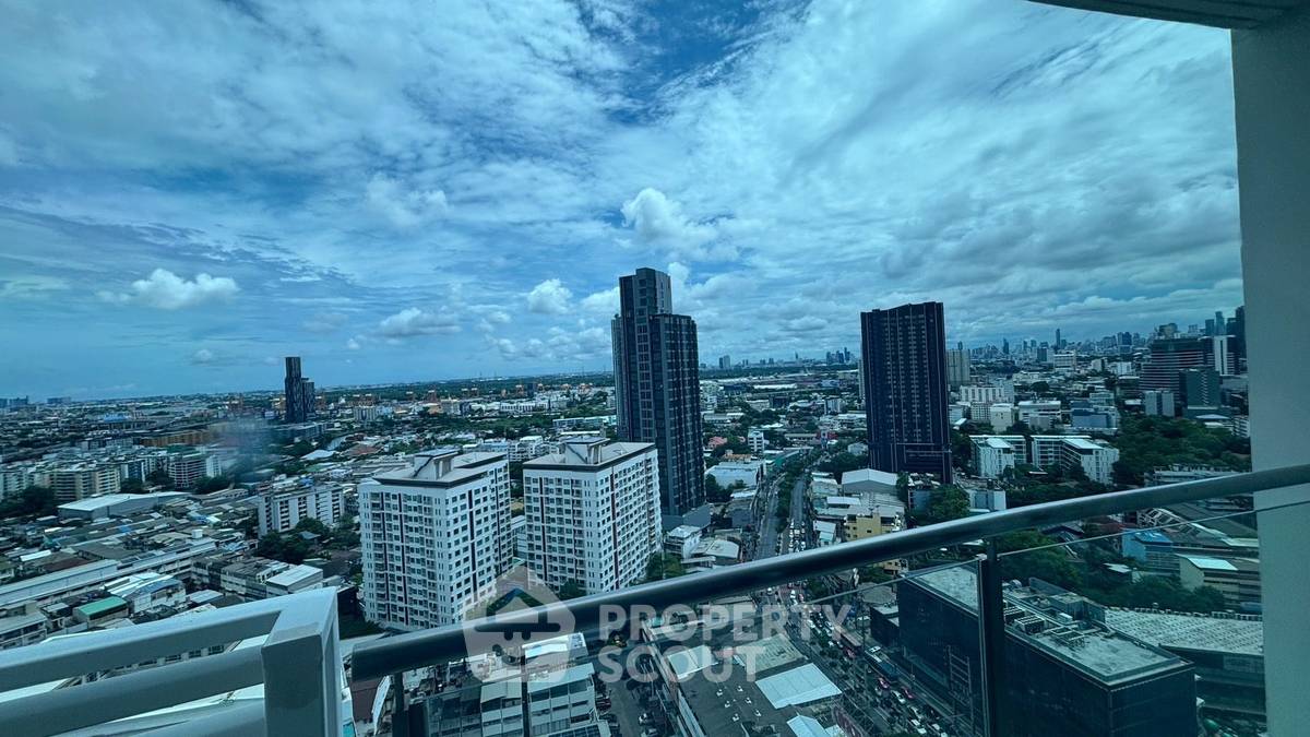picture Studio Condo at Sky Walk Residences near BTS Phra Khanong (ID 2226510) - 6/6
