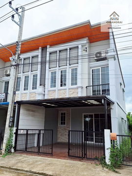 ให้เช่าบ้านทาวน์โฮม🏠หลังมุม หมู่บ้านGolden Town บิ๊กซี-แยกสนามบิน