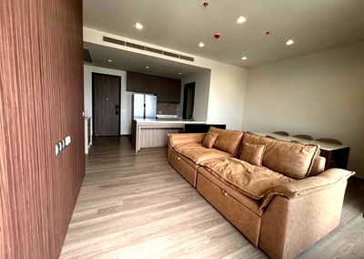 Condos for rent Shrewsbury International School : RHYTHM CHAROENKRUNG        PAVILLION