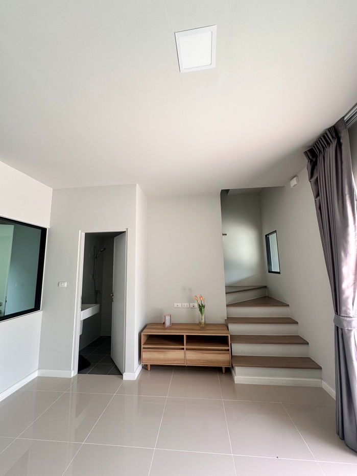 รูป 🏡ขายบ้านใหม่ แปลงสวย พร้อมอยู่ สิริ เพลส เวสต์เกต เลขที่ 168/3 📍เซ็นทรัล เวสต์เกต - รูปที่ 4/18
