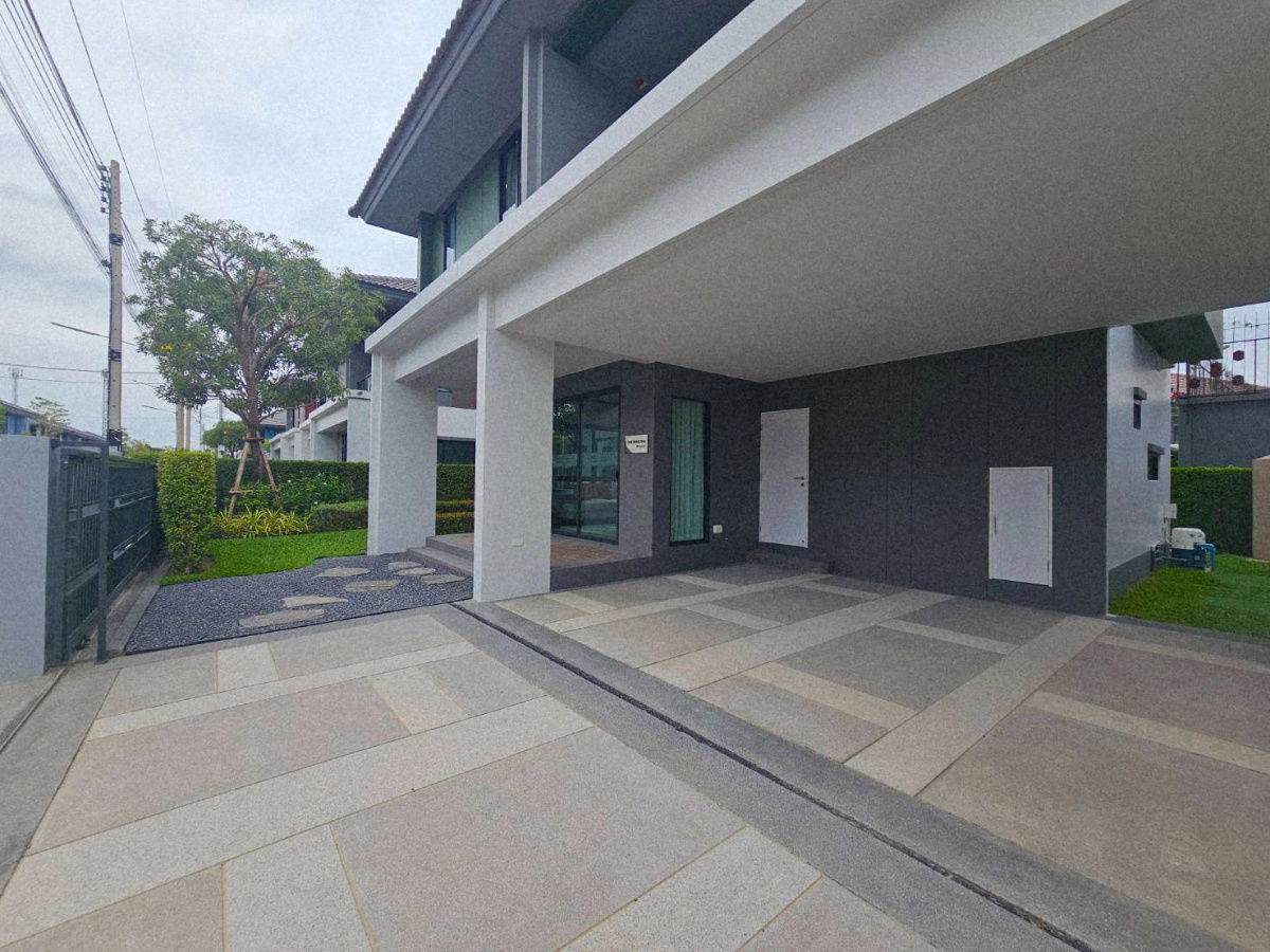 รูป บ้านใหญ่ 4 นอนพร้อมเฟอร์หิ้วกระเป๋าเข้าอยู่ได้เลย เศรษฐสิริวงแหวนลำลูกกา ติดถนนลำลูกกา ใกล้ทางด่วน - รูปที่ 2/14