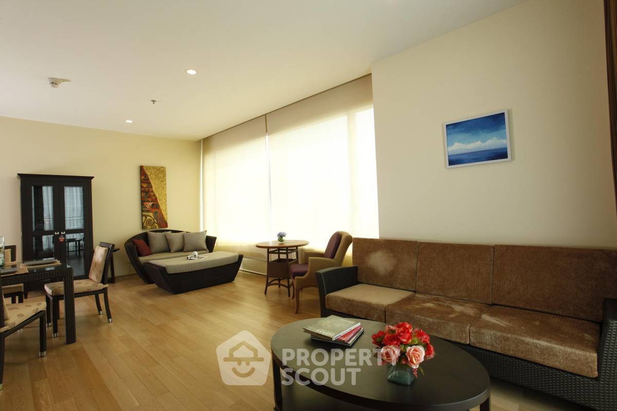 picture 3-BR Condo at 39 By Sansiri near BTS Phrom Phong (ID 452692) - 3/9