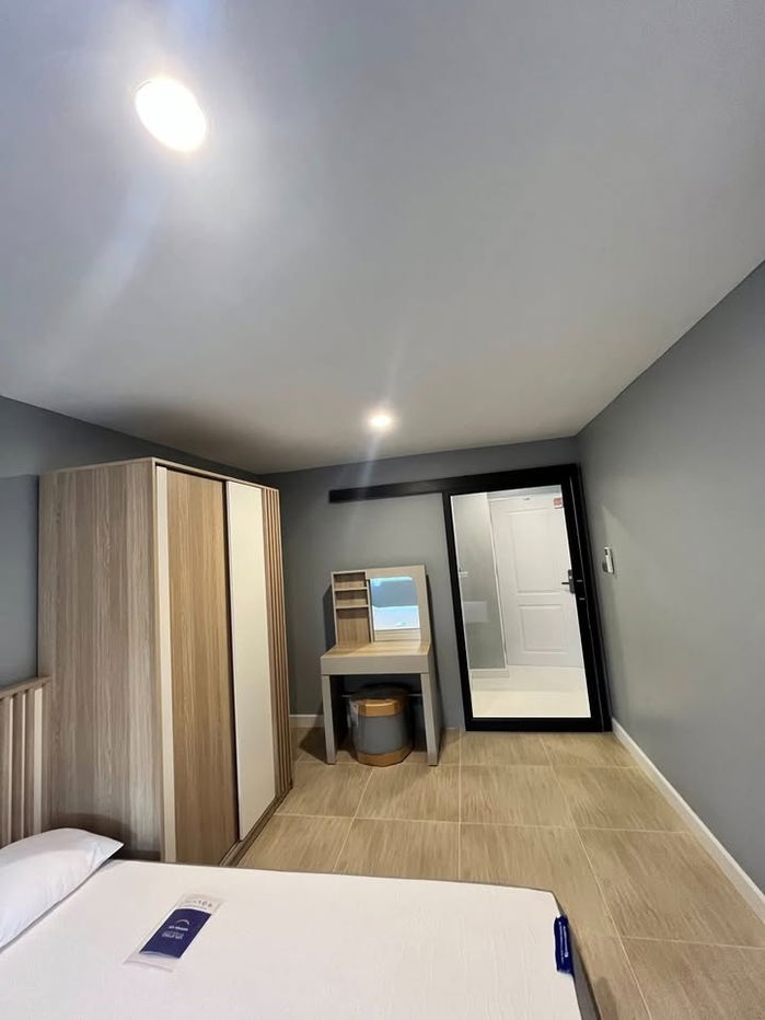 picture Condo for Rent at Dynasty Complex (C6807069) - 8/11
