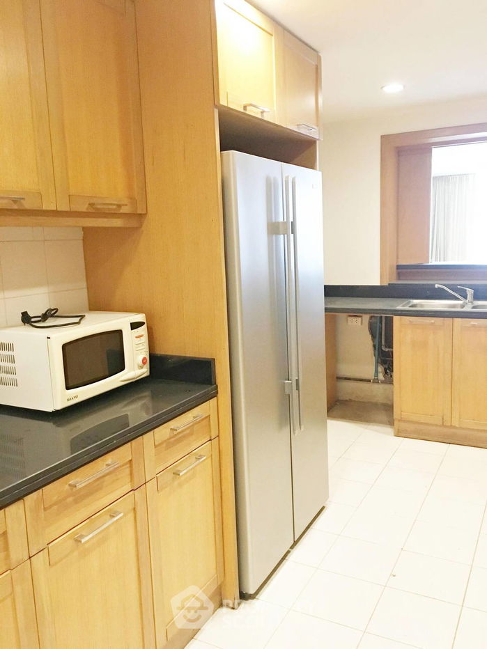 picture 3-BR Condo at Somkid Gardens Condominium near BTS Chit Lom (ID 452857) - 20/20