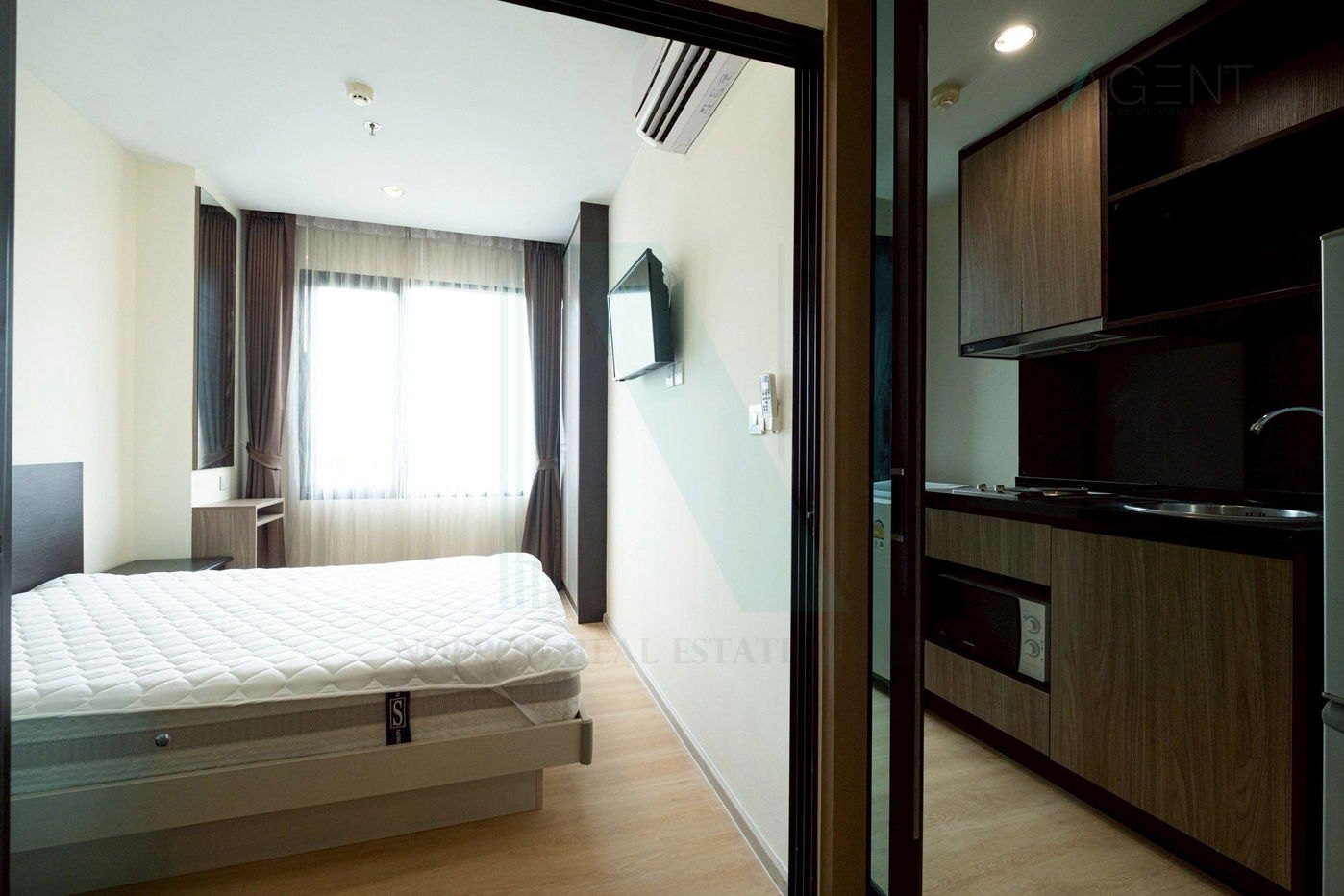 picture For Rent Condo THE GALLERY BEARING Building 1, Floor 16,1 bed room, Room size 26 sqm - 6/8