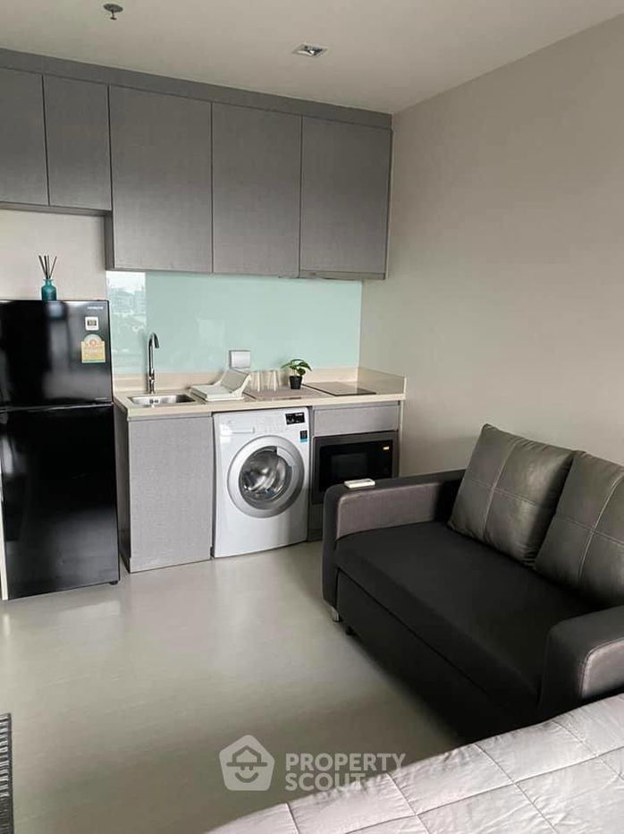 รูป คอนโด 1-ห้องนอน ที่ ริทึ่ม สุขุมวิท 36-38 ใกล้ BTS ทองหล่อ (ID 985469) - รูปที่ 2/3