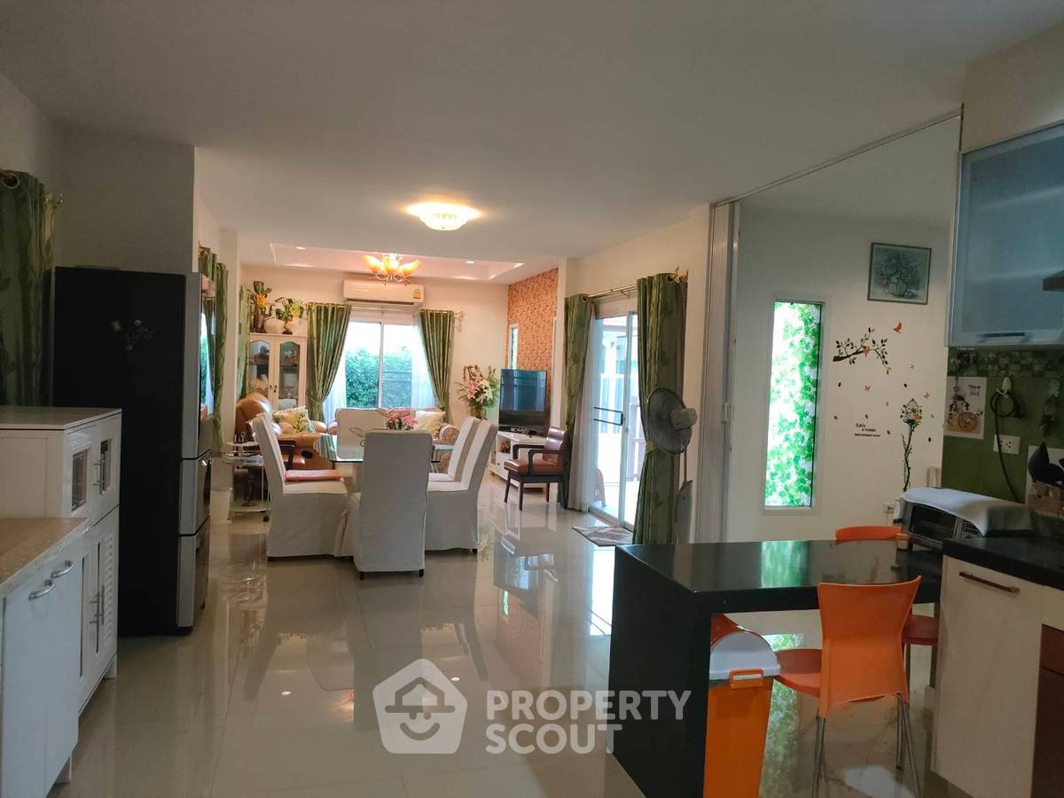 รูป บ้าน 4-ห้องนอน ที่ ทรอปิคอล วิลเลจ พัทยา 1 ใกล้ พัทยาตะวันออก (ID 1540030) - รูปที่ 3/48
