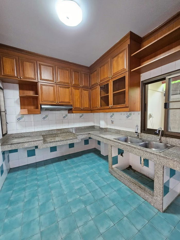 picture House in Ladprao 93 4 bedrooms, for sale - 4/13