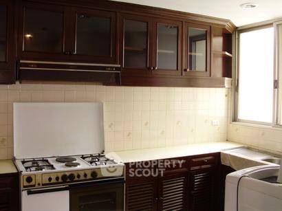 picture 2-BR Condo at Tai Ping Towers Sukhumvit 63 near ARL Ramkhamhaeng (ID 514993) - 5/10