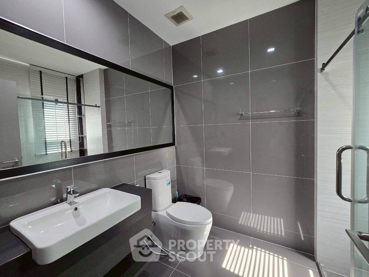 รูป บ้าน 5-ห้องนอน ที่ แกรนด์ บางกอก บูเลอวาร์ด พระราม 9-ศรีนครินทร์ ใกล้ กรุงเทพกรีฑา (ID 2228980) - รูปที่ 25/30