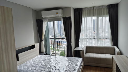 MRT Tao Poon 120 m. Price  11,000 Baht Condo Lumpini Place Taopoon - Interchange ( Rental )