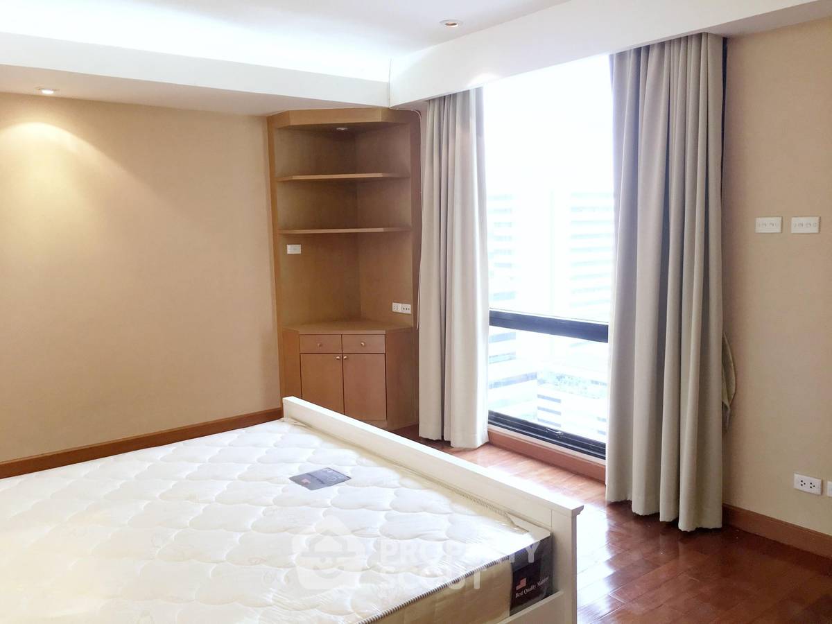 picture 3-BR Condo at Somkid Gardens Condominium near BTS Chit Lom (ID 452857) - 14/20