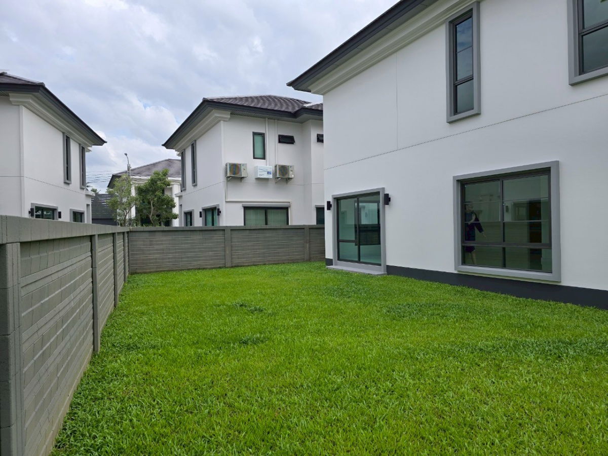 รูป บ้านเดี่ยว ฟังก์ชั่นครบ พร้อม Solar cell บนที่ดินใหญ่  - รูปที่ 36/38