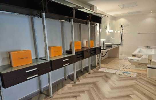 รูป ให้ เช่า ทาวน์โฮม 5 ห้องนอน Banklangkrung Grande Vienna Rama 3 รีโนเวทใหม่ เหมาะทำโฮมออฟฟิศขนาดใหญ่ และครอบครัวใหญ่ - รูปที่ 2/12