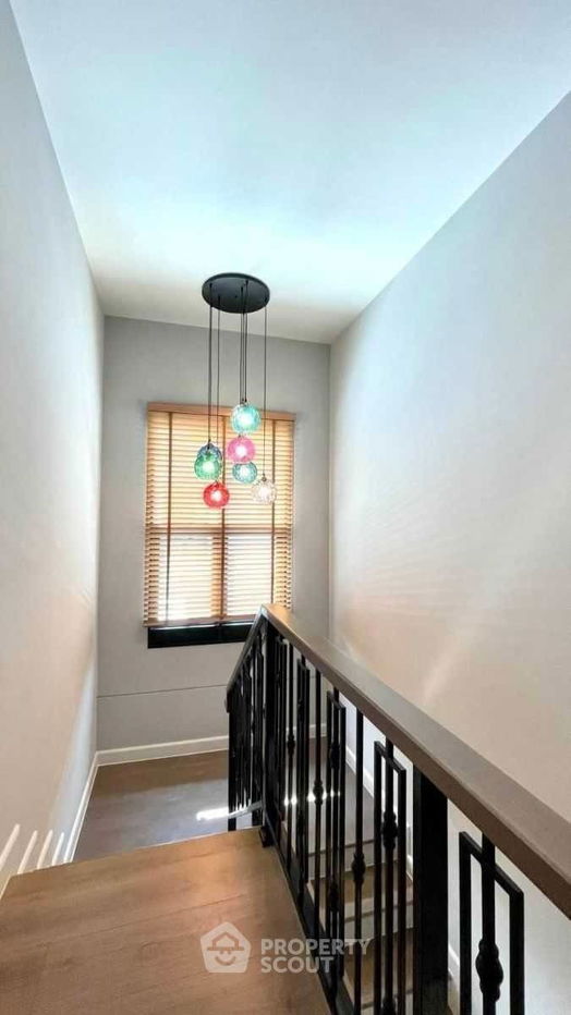 picture 4-BR House at Setthasiri Bangna-Suvarnabhumi close to Suvarnabhumi Airport (ID 2227169) - 6/19