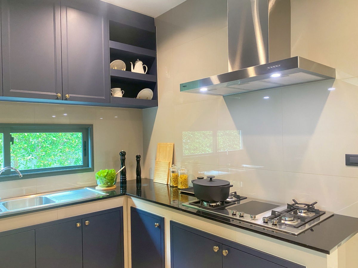 รูป ขายบ้านตัวอย่างตกแต่งพร้อมอยู่  898 @ Setthasiri Bangna KM10  5 ห้องนอน 6 ห้องน้ำ ตกแต่งครบเข้าชมได้ทันที   ราคาพิเศษ 59.9 ล้านบาท - รูปที่ 7/20