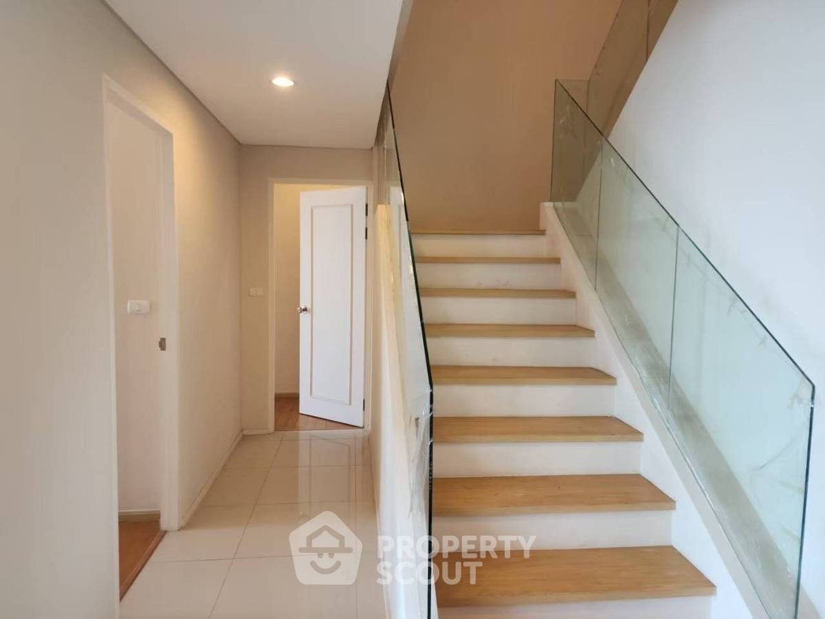รูป ดูเพล็กซ์ 4-ห้องนอน ที่ วิลล่า อโศก ใกล้ MRT เพชรบุรี (ID 1881958) - รูปที่ 5/9