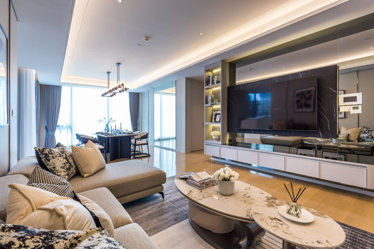 picture For rent condo Baan Sindhorn  2 Bed Room ( S03-2010) - 13/58