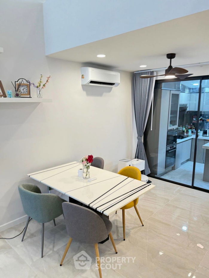 รูป บ้าน 3-ห้องนอน ที่ เดมี สาธุประดิษฐ์ 49 ใน บางโพงพาง (ID 2228912) - รูปที่ 11/13