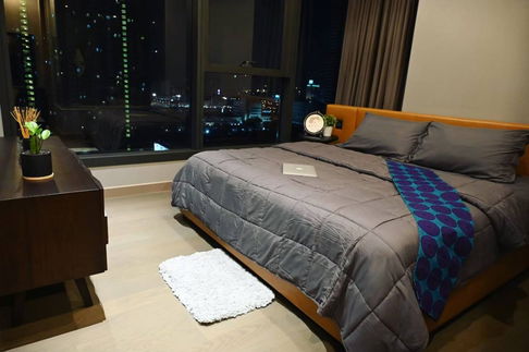 The Esse At Singha Complex | BTS Asoke