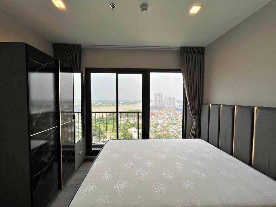 picture For rent !! The Politan Aqua **11K. per month**  30 sq.m.  1Bed 1Bath  22nd Floor - 5/13