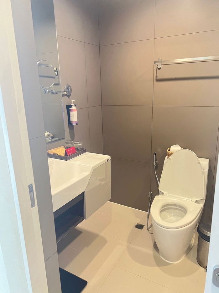 รูป [ เช่า | RENT ]  ⚡🌈E72501 เมอเวนพิค เรสซิเดนซ์ เอกมัย ( Movenpick Residences Ekkamai )⚡🌈 LINE : @theagentpro (มี @ นำหน้าด้วยครับ)  - รูปที่ 11/13