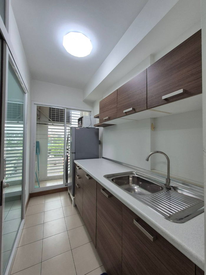 picture Fully furnished room for rent , near ARL and MRT Huamak station - 9/15