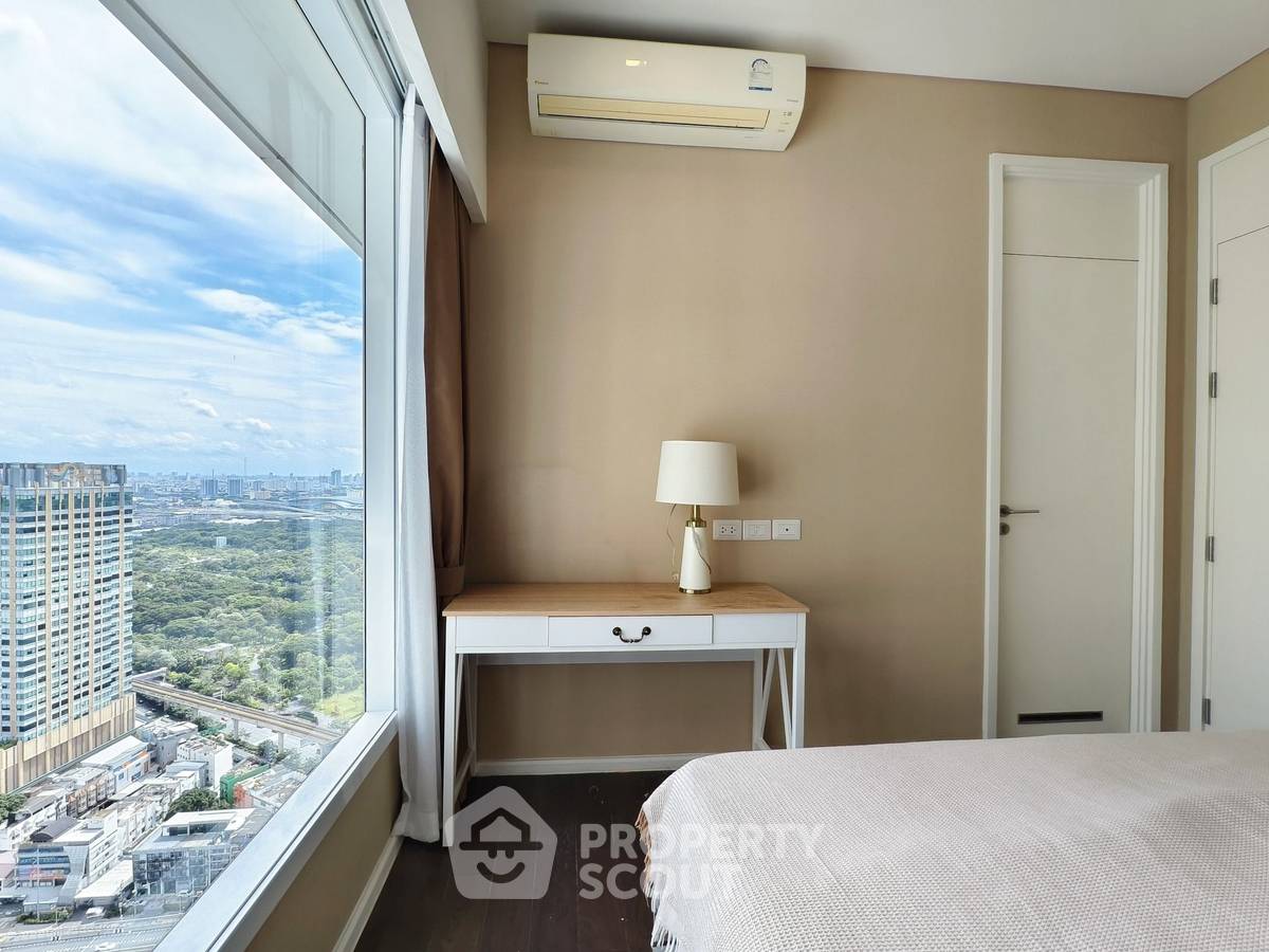 picture 2-BR Condo at The Saint Residences near MRT Phahon Yothin (ID 2217915) - 12/14