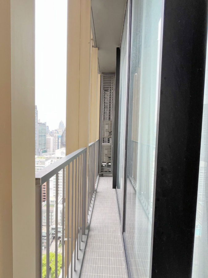 picture Code: KJ7897  for rent Noble BE 19 // Line ID: @kjcondo (with @) // - 8/17