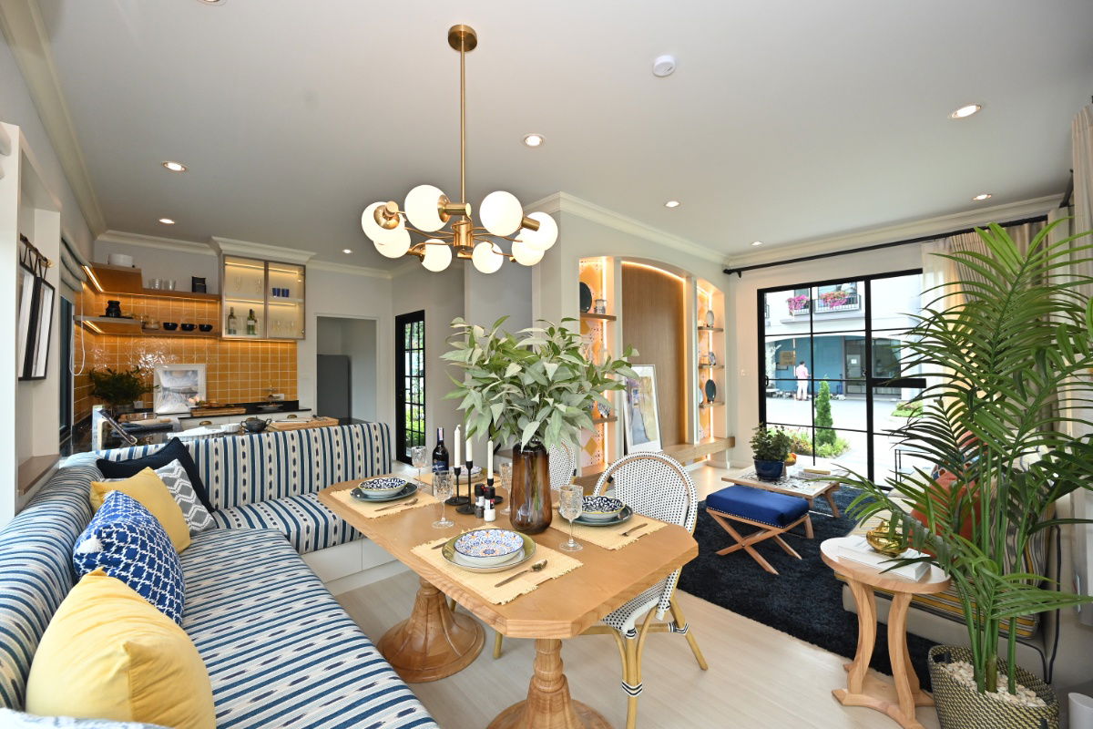 picture House for sale Ansiri Ramkhamhaeng Ready-to-Move-in Project by Sansiri - 2/11