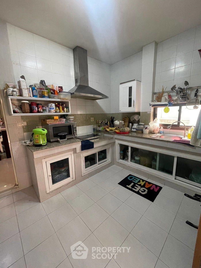 picture 5-BR House in Bang Kaeo (ID 2042697) - 10/20