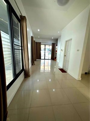 Houses for rent Bangkok : #SC7195​​  📌 Rent | 🟦🟨SIXNATURE WATCHARAPOL​🟥🟩💬𝑪𝒐𝒏𝒕𝒂𝒄𝒕𝑳𝑰𝑵𝑬:@𝒔𝒆𝒄𝒓𝒆𝒕𝒑𝒓𝒐𝒑𝒆𝒓𝒕𝒚 🔥✨      