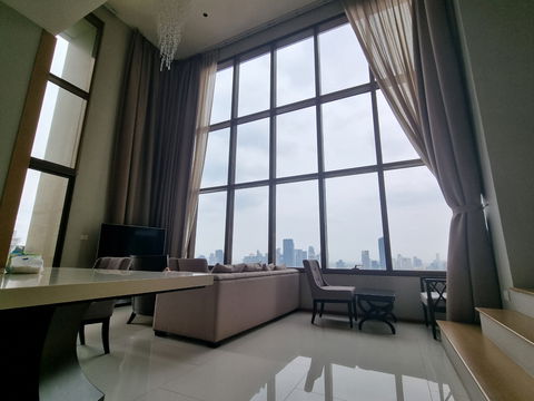 Your Dream Duplex Awaits! Live in Style at Emporio Place, Sukhumvit 24