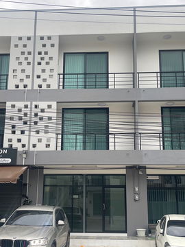 ห้องโถงชั้นล่างพานิส ให้เช่า!! สำหรับเปิดสำนักงานขาย, ออฟฟิศ, คลินิก, ร้านค้า