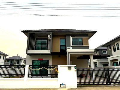 Houses for rent : New house for rent San Kamphaeng Near Sri Arun Market, Charoen Charoen International Market ABS