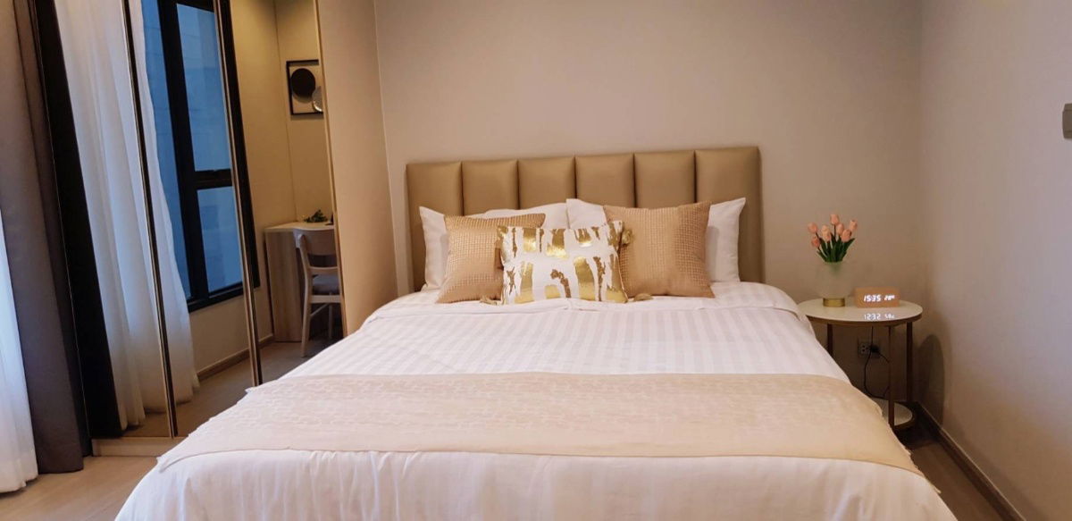 picture Heart of Bangkok’s Business District – Walk to G Tower, Offices, and MRT - 2/9