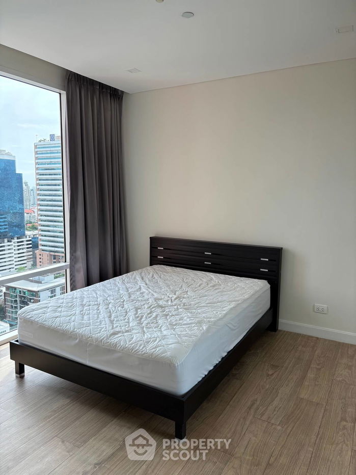 picture 3-BR Condo at Fullerton Sukhumvit near BTS Ekkamai (ID 2162761) - 5/13