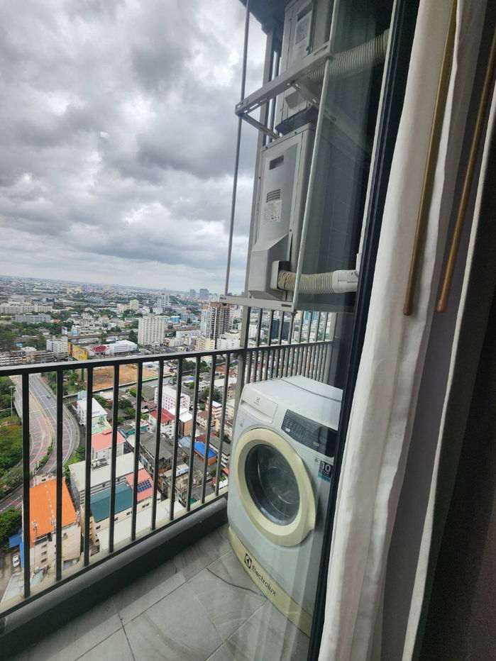 รูป For rent 💥C ekkamai condo 💥 Beautiful room, ready to move in, beautifully decorated, fully furnished.  - รูปที่ 11/18