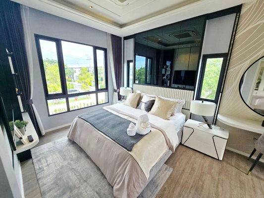 picture FOR RENT GRANDE PLENO SUKHUMVIT - BANGNA / 3 bedrooms 4 bathrooms / 74 Sqw. 160 Sqm. **90,000** NEW HOUSE. CLOSE TO MEGA BANGNA - 5/15
