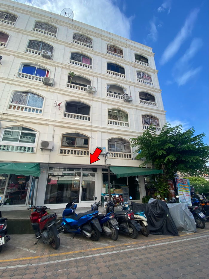 picture Nirun Grand Ville Pattaya Condo – Ground Floor, Building B | Great for Living or Business - 20/31