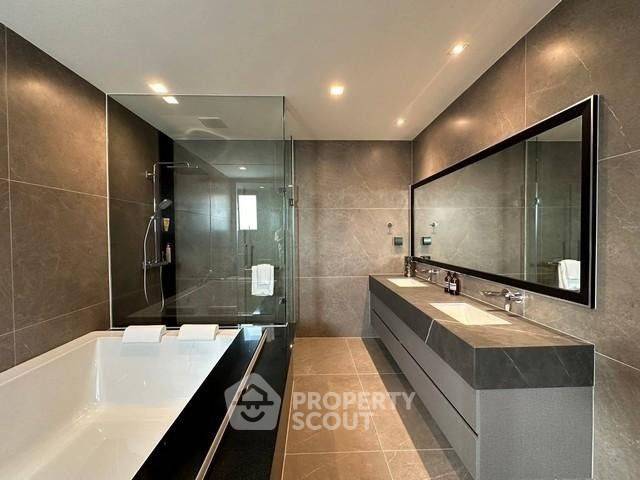 รูป บ้าน 5-ห้องนอน ที่ แกรนด์ บางกอก บูเลอวาร์ด กรุงเทพกรีฑา ใน คลองสามประเวศ (ID 2148230) - รูปที่ 8/8