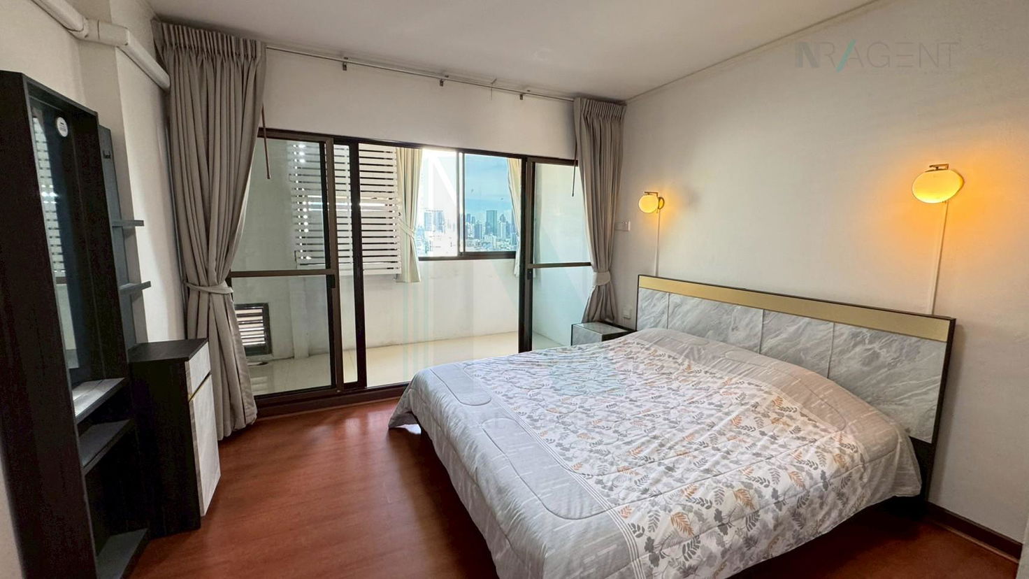 รูป 🚩 ให้เช่าคอนโด ศรีวรา แมนชั่น 1 อาคาร 1 ชั้น 22 3 ห้องนอน ขนาด 160.00 ตรม ใกล้ บิ๊กซี รัชดาภิเษก - รูปที่ 1/8