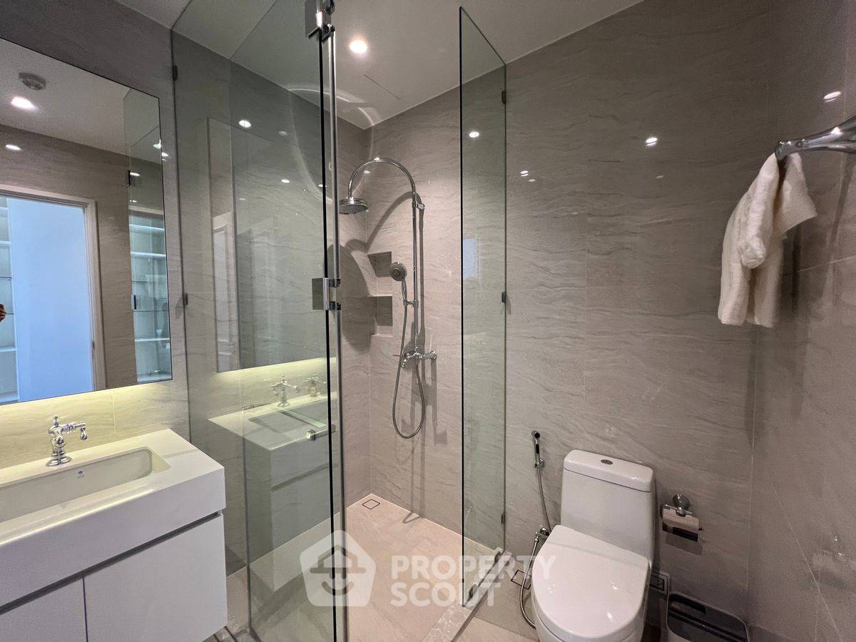 picture 2-BR Condo at Muniq Langsuan near BTS Ratchadamri (ID 2101275) - 15/16